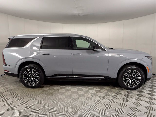 Used 2026 Cadillac Escalade IQL Luxury AWD/4WD image 9
