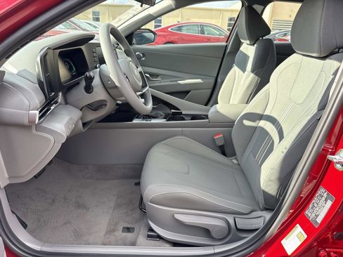 New 2026 Hyundai Elantra Blue image 9