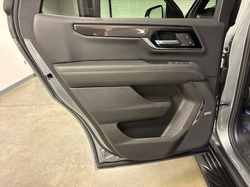 New 2026 GMC Yukon Elevation w/ LPO, Floor Liner Package image 27