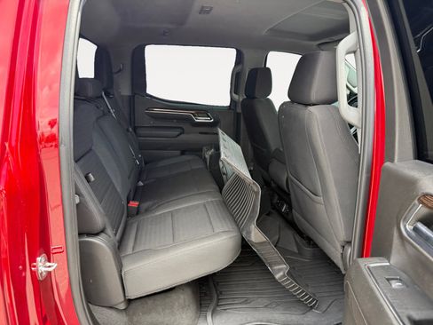 Used 2022 GMC Sierra 1500 Elevation AWD/4WD image 18