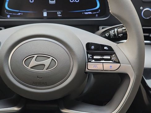 New 2026 Hyundai Elantra SEL Sport Premium FWD image 17