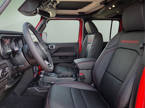 New 2026 Jeep Wrangler Unlimited Rubicon AWD/4WD image 14