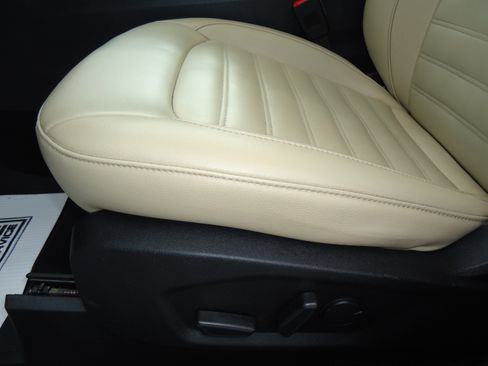 Used 2022 Ford Edge SEL w/ Convenience Package image 20