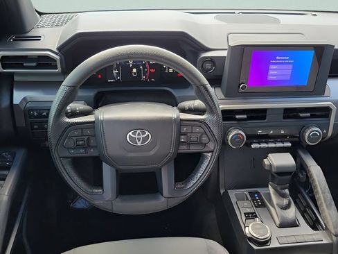 Used 2024 Toyota Tacoma SR5 AWD/4WD image 12