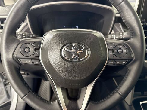 Certified 2025 Toyota Corolla Cross XLE AWD/4WD image 17