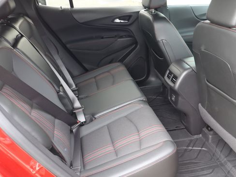 Certified 2023 Chevrolet Equinox RS image 35