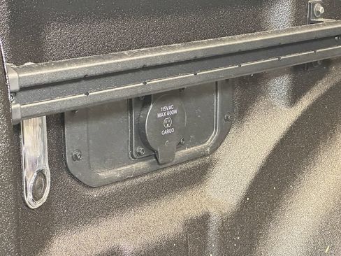 New 2026 RAM 1500 4x4 Crew Cab image 14