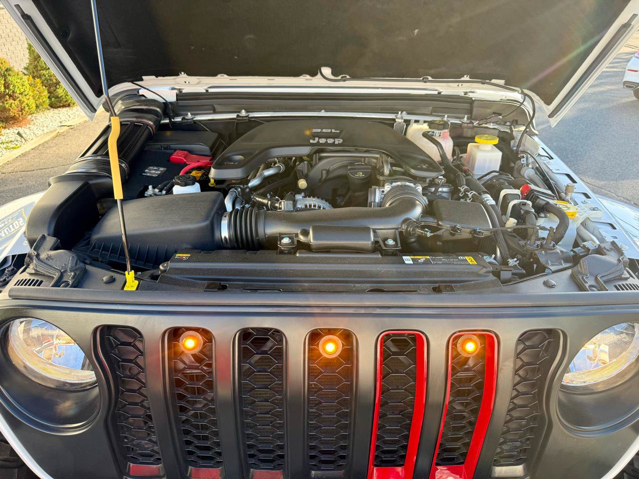 Used 2021 Jeep Gladiator Sport AWD/4WD image 40