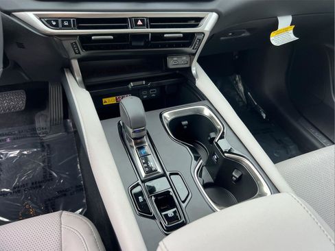 New 2026 Lexus RX 350 FWD image 25