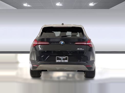 Used 2025 BMW X3 xDrive30 w/ Convenience Package AWD/4WD image 9