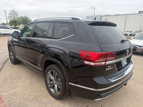 Used 2019 Volkswagen Atlas SEL R-Line image 5