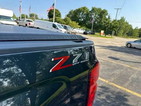 Used 2019 Chevrolet Silverado 1500 LT w/ All Star Edition AWD/4WD image 24