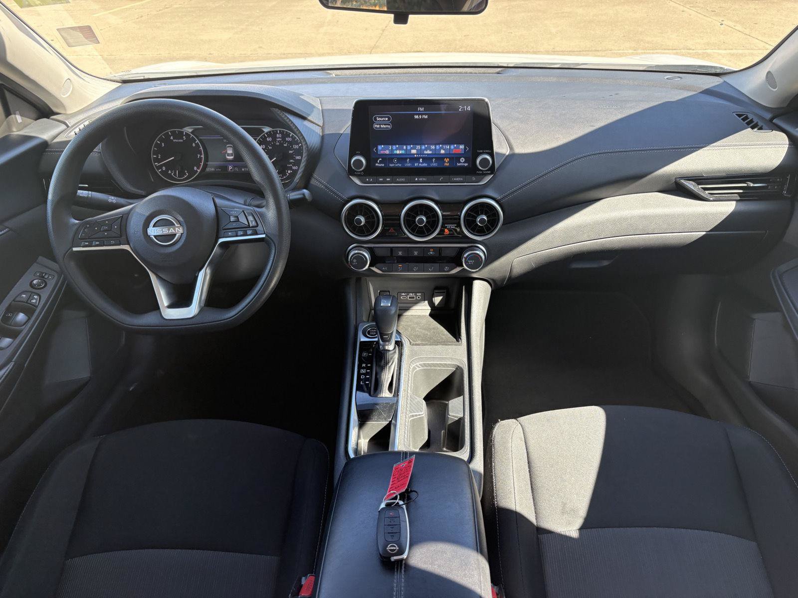 Used 2024 Nissan Sentra SV FWD image 10