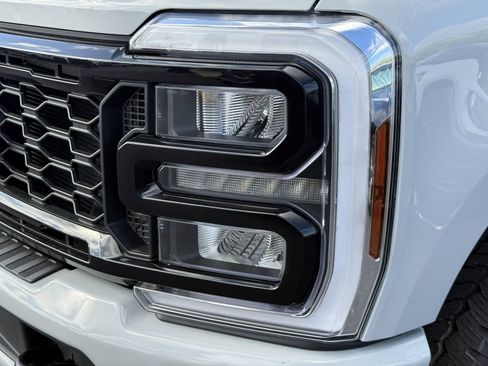 New 2026 Ford F250 Lariat w/ Black Appearance Package AWD/4WD image 6