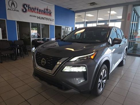 Used 2021 Nissan Rogue SV FWD image 1
