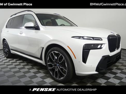 New 2026 BMW X7 xDrive40i image 1