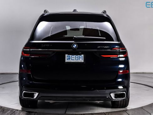 Used 2024 BMW X7 xDrive40i w/ M Sport Package image 5