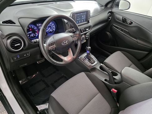 Used 2021 Hyundai Kona Night image 11
