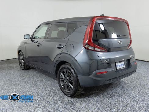 Used 2021 Kia Soul EX FWD image 5