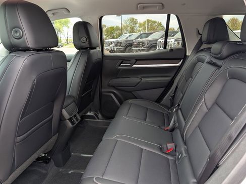 New 2026 GMC Terrain Denali AWD/4WD image 32