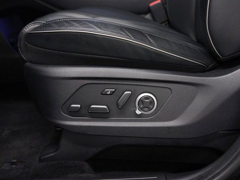 Used 2024 Hyundai Palisade Calligraphy image 25