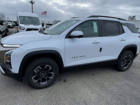 New 2026 Chevrolet Equinox ACTIV w/ Convenience Package III image 6