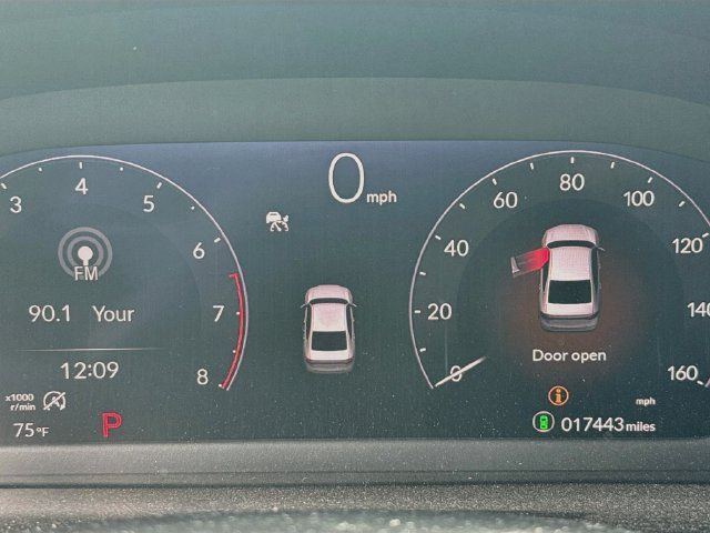 Used 2023 Honda Accord EX image 11