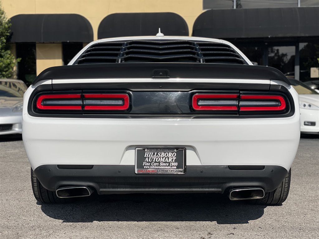 Used 2019 Dodge Challenger R/T Scat Pack w/ Widebody Package RWD image 11