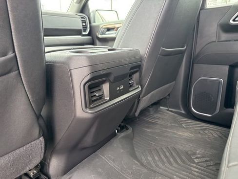 Used 2025 Chevrolet Silverado 1500 LT Trail Boss w/ LT Trail Boss Premium Package AWD/4WD image 21