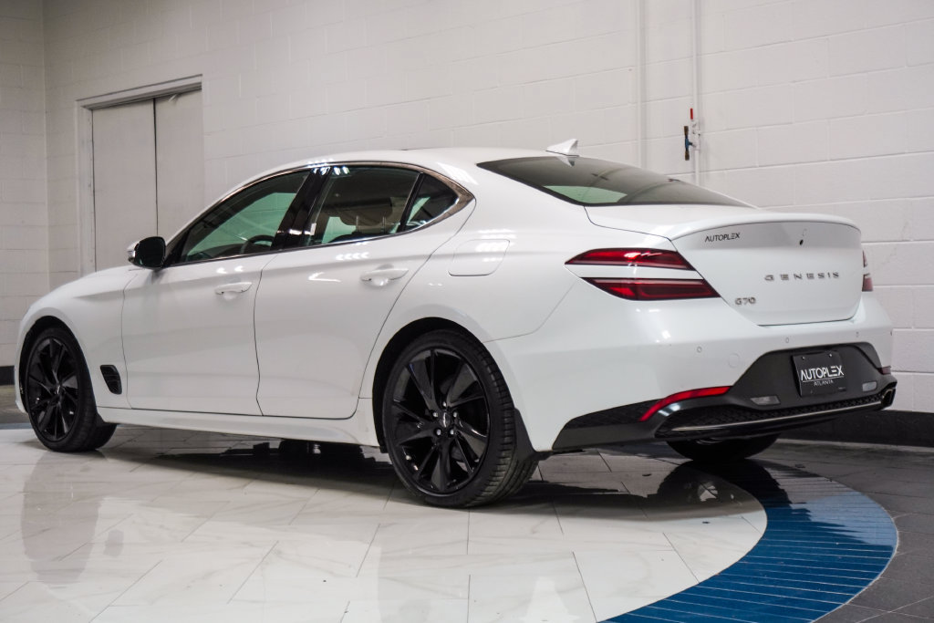 Used 2023 Genesis G70 2.0T w/ Sport Prestige Package RWD image 33