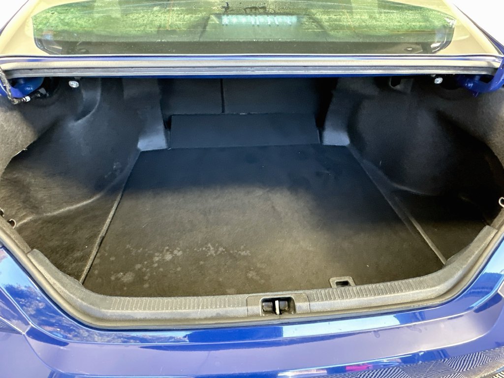 Used 2025 Toyota Camry SE FWD image 26