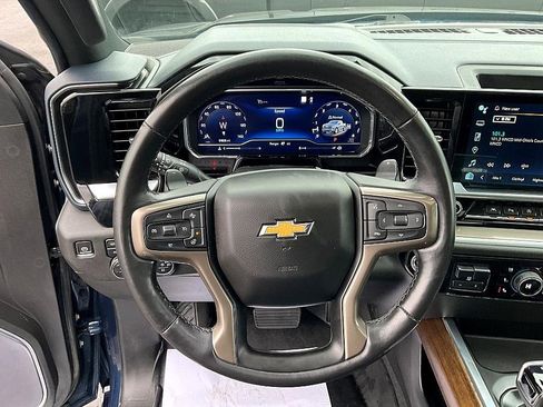 Used 2022 Chevrolet Silverado 1500 High Country image 31
