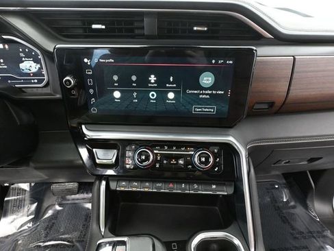 Used 2023 GMC Sierra 1500 Denali Ultimate image 41