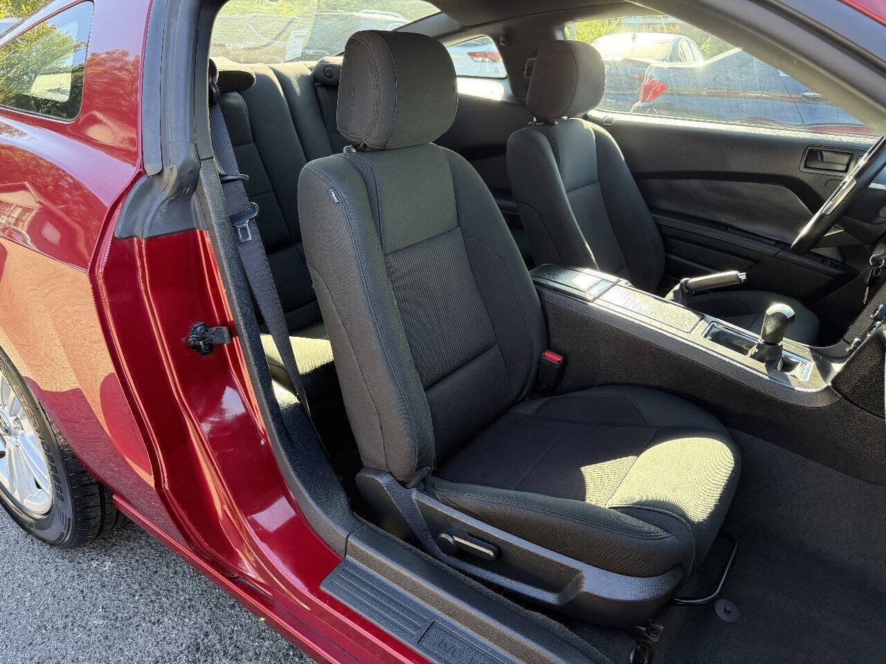 Used 2014 Ford Mustang Coupe w/ Equipment Group 102A RWD image 13