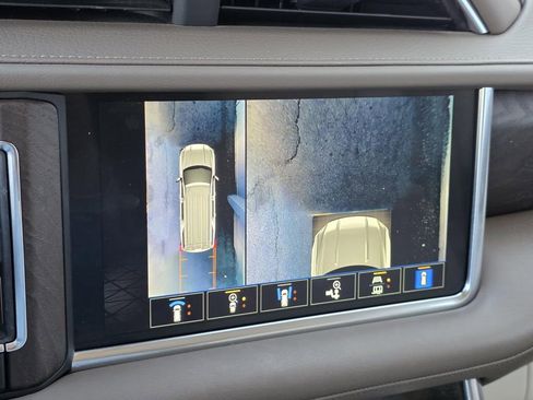 Used 2024 GMC Yukon Denali image 28