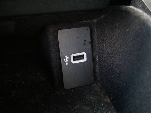 Used 2016 Lincoln MKX Reserve w/ Technology Package image 25