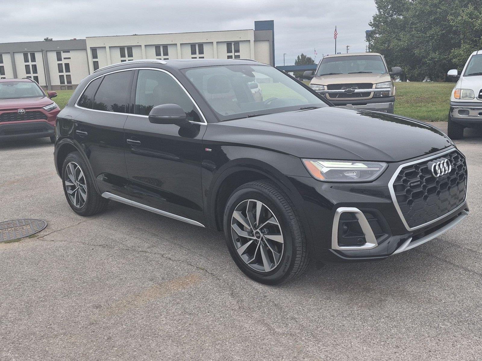 Used 2022 Audi Q5 2.0T Premium Plus AWD/4WD image 7