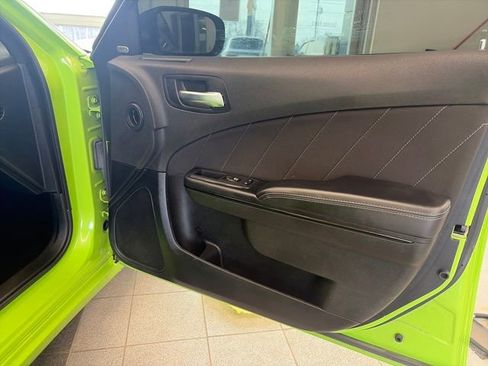 Used 2023 Dodge Charger SXT w/ Blacktop Package image 26