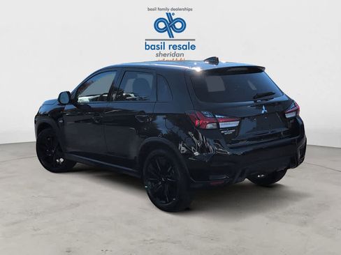 Used 2024 Mitsubishi Outlander Sport LE image 4