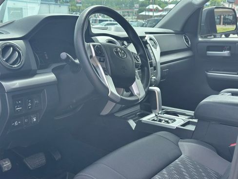 Used 2021 Toyota Tundra SR5 AWD/4WD image 12