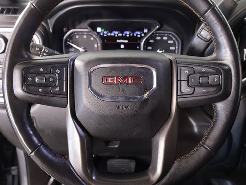 Used 2021 GMC Sierra 1500 AT4 w/ AT4 Value Package image 3