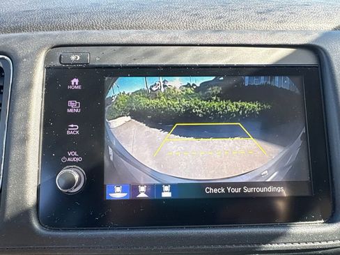 Used 2019 Honda HR-V EX-L image 19