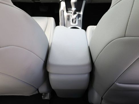 Used 2019 Acura ILX FWD image 26