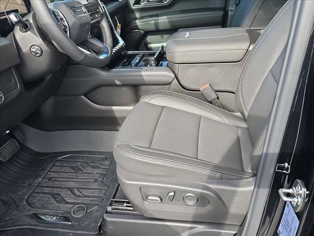 New 2026 GMC Yukon Denali w/ Sun & Power Step Package AWD/4WD image 4