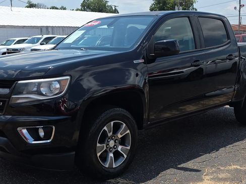 Used 2018 Chevrolet Colorado Z71 AWD/4WD image 7