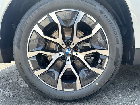 New 2026 BMW X3 xDrive30i w/ Convenience Package AWD/4WD image 17