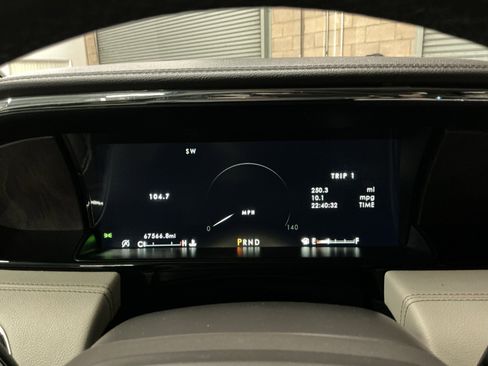 Used 2018 Lincoln Navigator Select w/ Technology Package image 27