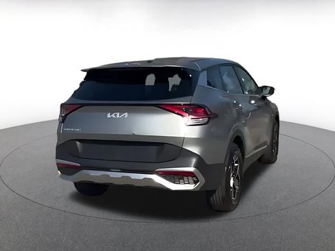 Used 2025 Kia Sportage LX image 12