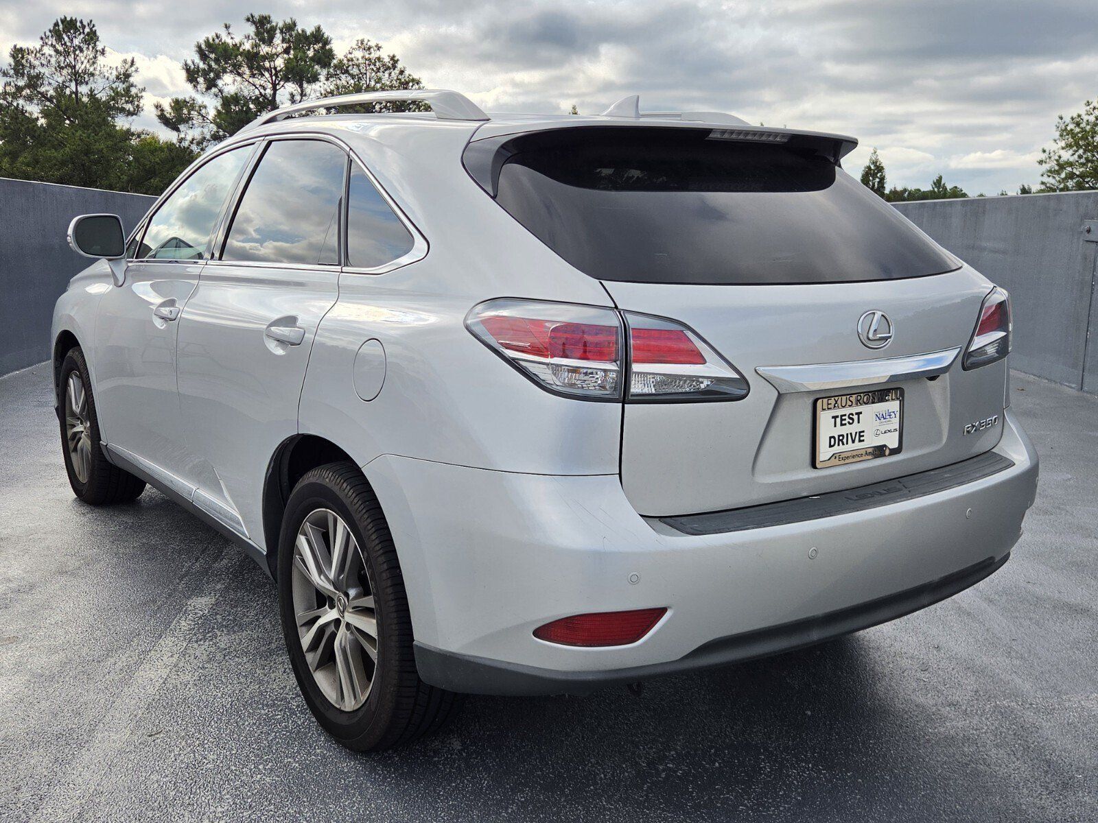 Used 2015 Lexus RX 350 FWD image 3