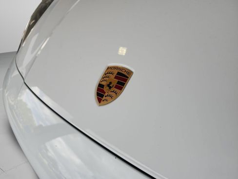 Used 2023 Porsche Cayenne Platinum Edition AWD/4WD image 21